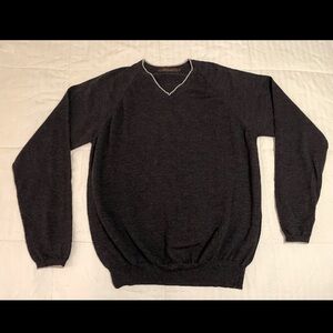 VTG Kevin Coole Men’s XL 100% Merino Wool Charcoal Grey V-Neck Pullover Sweater